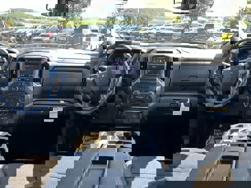 New 2026 Chevrolet Silverado 1500 Custom w/ Rally Edition image 18