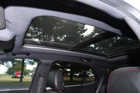 Used 2023 Chevrolet Equinox RS image 39