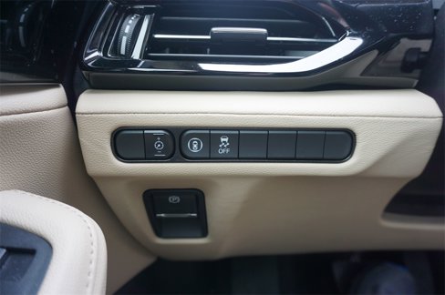 Used 2024 Acura MDX SH-AWD image 5