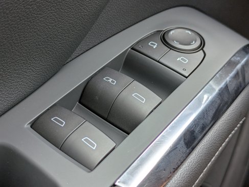 New 2026 Chevrolet Traverse LT w/ Sun and Wheel Package image 14