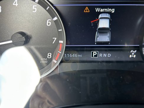 Used 2023 Nissan Frontier SV w/ Midnight Edition Package image 16