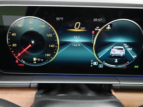 Used 2023 Mercedes-Benz GLE 350 w/ 3rd Row Seat Package image 16