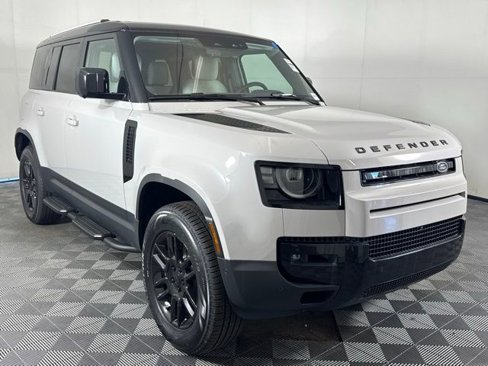 New 2026 Land Rover Defender 110 S image 10