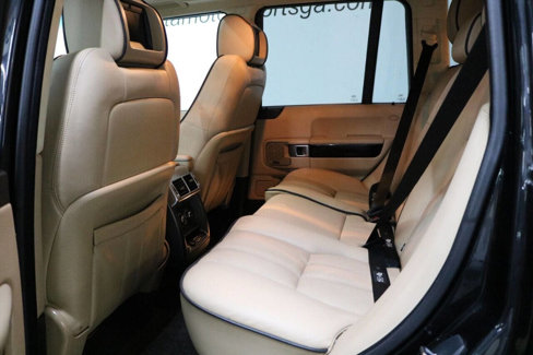 Used 2010 Land Rover Range Rover HSE LUX image 32