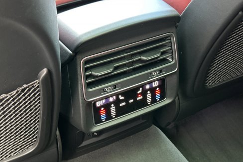 Used 2022 Audi SQ8 Premium Plus w/ Towing Package image 13