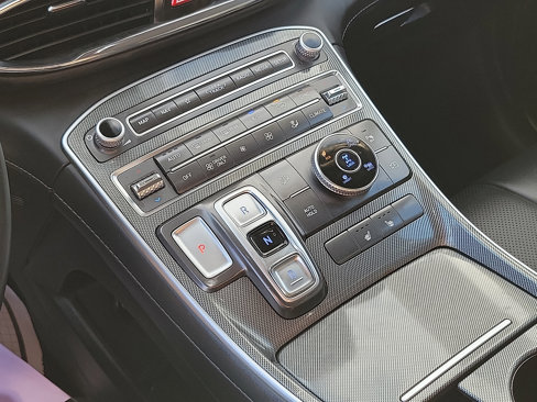 Certified 2023 Hyundai Santa Fe SEL Premium image 11