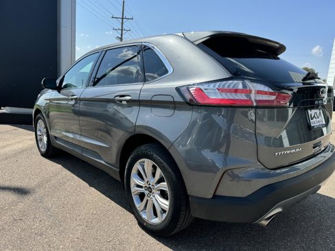 Used 2024 Ford Edge Titanium image 5