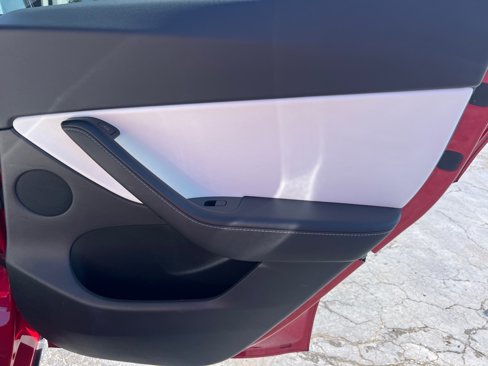 Used 2021 Tesla Model Y Long Range image 14