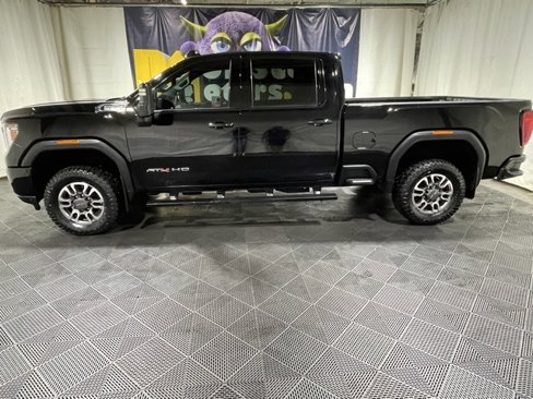 Used 2023 GMC Sierra 2500 AT4 w/ Gooseneck/5TH Wheel Package image 8