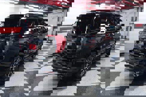 Used 2023 GMC Yukon AT4 w/ AT4 Premium Plus Package image 7