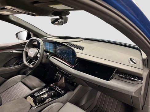 New 2025 Audi SQ6 e-tron Premium Plus image 14
