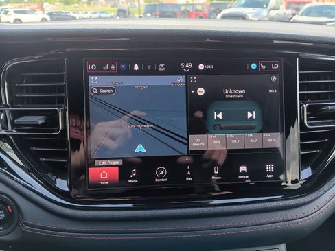 Used 2024 Dodge Durango GT image 22