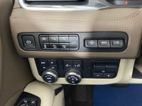 Used 2022 GMC Yukon XL Denali w/ Max Trailering Package image 20