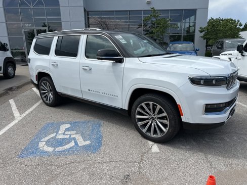 New 2025 Jeep Grand Wagoneer 4WD image 35