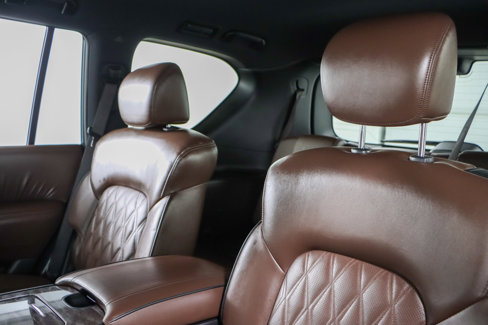 Used 2024 Nissan Armada Platinum w/ Captain's Chairs Package image 27