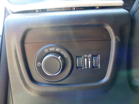 Used 2024 Jeep Grand Cherokee L Altitude image 19