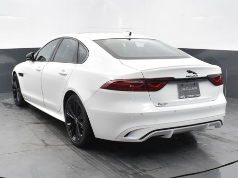 Used 2024 Jaguar XF R-Dynamic SE image 6