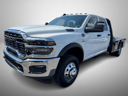 New 2025 RAM 3500 Tradesman image 2