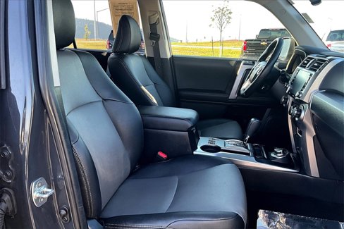 Used 2024 Toyota 4Runner SR5 Premium image 7