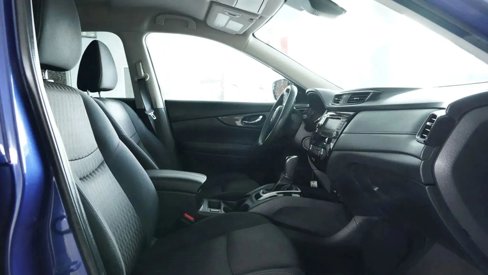 Used 2020 Nissan Rogue SV image 17