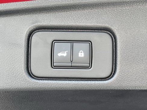 New 2025 Nissan Pathfinder SL image 30