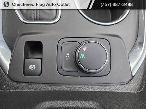 Used 2020 Chevrolet Traverse LT image 35