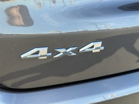 Certified 2022 Jeep Compass Limited image 13