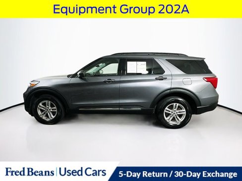 Certified 2023 Ford Explorer XLT w/ Equipment Group 202A image 6