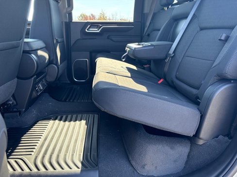 New 2026 GMC Sierra 2500 SLE w/ SLE Value Package; image 17