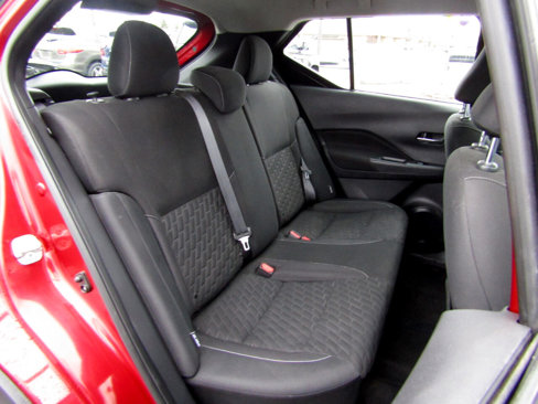 Used 2021 Nissan Kicks SV image 24