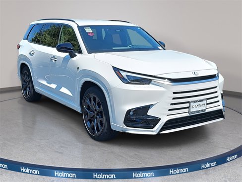 New 2025 Lexus TX 500h AWD image 3