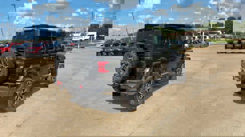 New 2024 Jeep Wrangler Sahara w/ Technology Group image 8