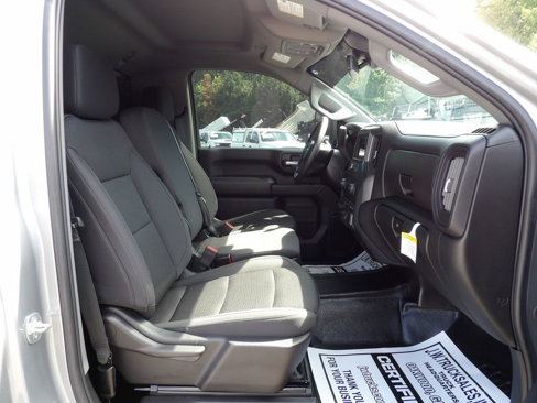 Used 2025 Chevrolet Silverado 2500 W/T image 33