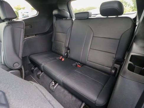 New 2026 Buick Enclave Sport Touring w/ Power Package image 28
