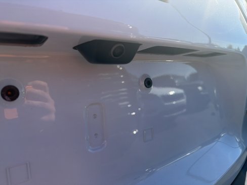 Certified 2022 Jeep Cherokee Limited image 11