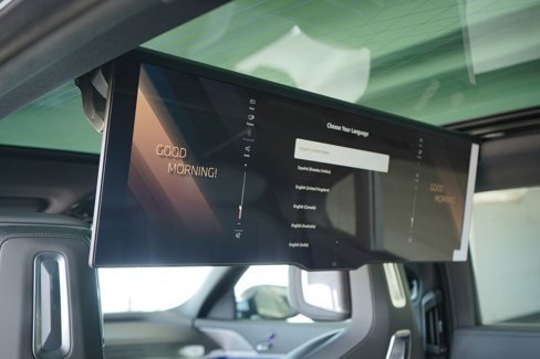 New 2026 BMW 740i w/ Premium Package image 21