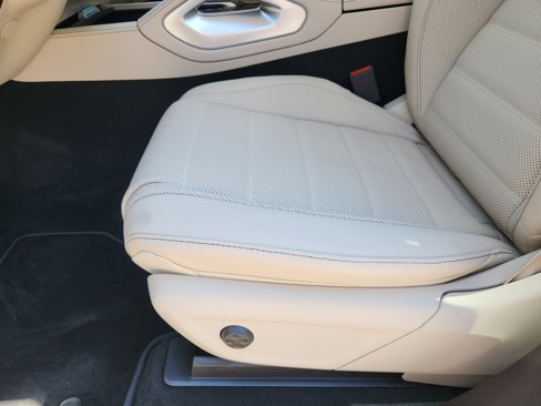 New 2026 Mercedes-Benz GLE 450 4MATIC image 24