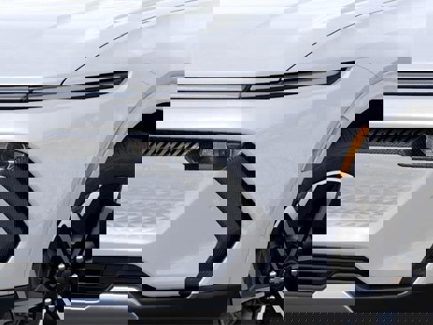New 2025 Chevrolet Equinox EV LT image 10