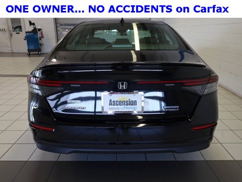 Used 2024 Honda Accord Sport image 13