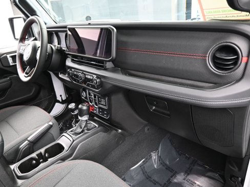 Used 2024 Jeep Gladiator Rubicon image 45