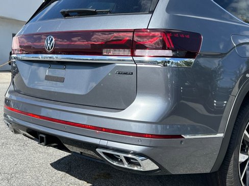 New 2025 Volkswagen Atlas SEL Premium R-Line image 5
