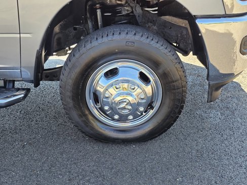 Used 2024 RAM 3500 Big Horn image 12