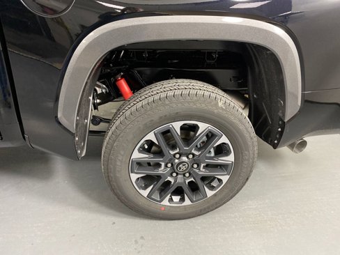 New 2025 Toyota Tundra Limited image 31