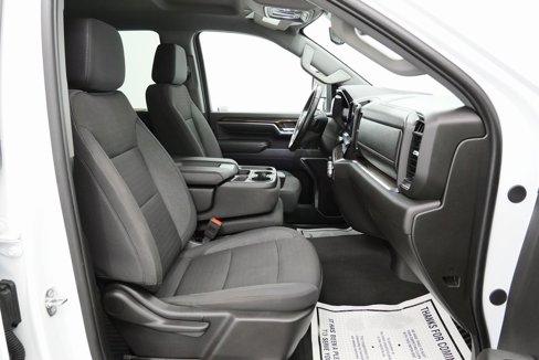 Used 2024 GMC Sierra 3500 SLE w/ SLE Value Package image 16