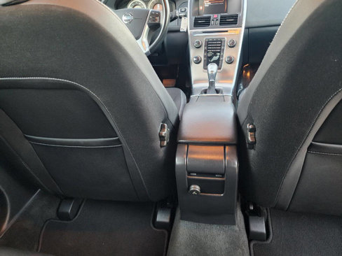 Used 2013 Volvo XC60 3.2 image 20