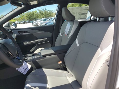New 2026 Toyota Camry SE image 15