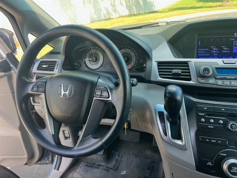 Used 2012 Honda Odyssey EX image 22