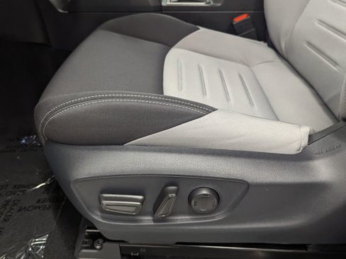New 2025 Toyota Tacoma SR image 11