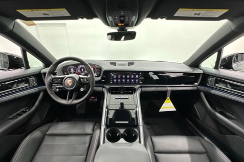 New 2025 Porsche Panamera 4 image 20