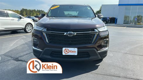Used 2023 Chevrolet Traverse LT w/ Midnight/Sport Edition image 2